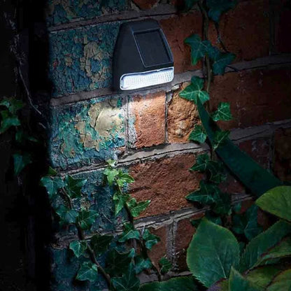 Smart Solar 4 Pack Solar Garden Wall Light White LED - 7.5cm SuperBright by Smart Solar