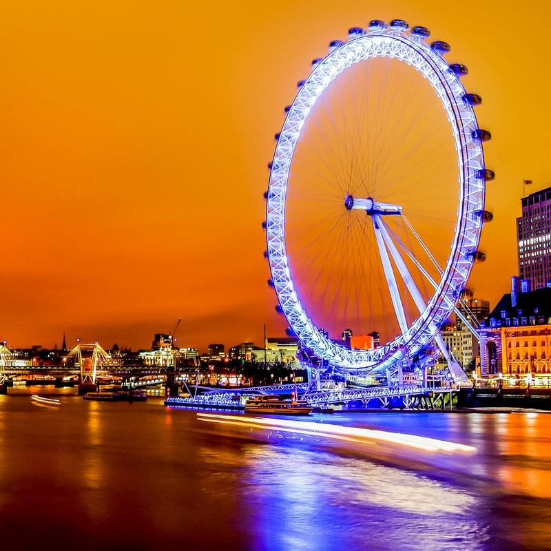 London Overnight Stay and Attraction - Gift Experience for Two