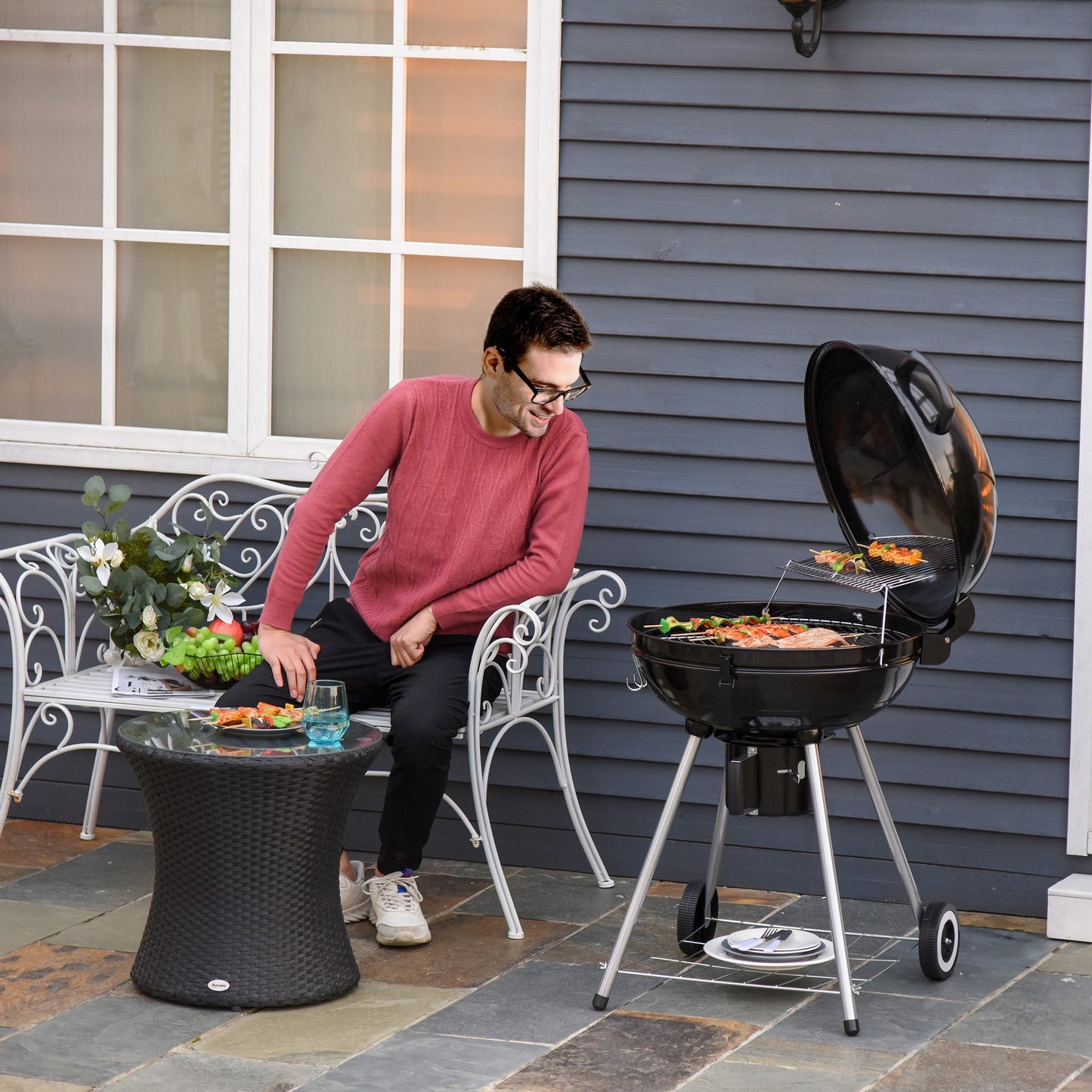 Outsunny Portable Kettle Charcoal Grill Withwheels 57Lx63Wx94H cm-Black/Silver