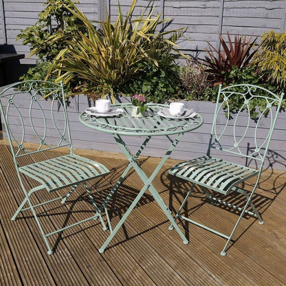 Classic Garden Bistro Set by Wensum - 2 Seats