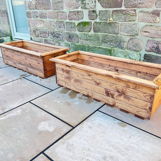 Charles Taylor Scandinavian Redwood Garden Planter Set by Charles Taylor