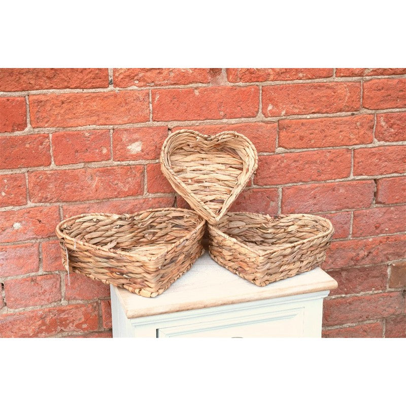 Geko 3 x Wicker Heart Baskets - Natural