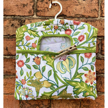 Scarthingwell Sussex Peg Bag Cotton Green with Floral Pattern - 36cm