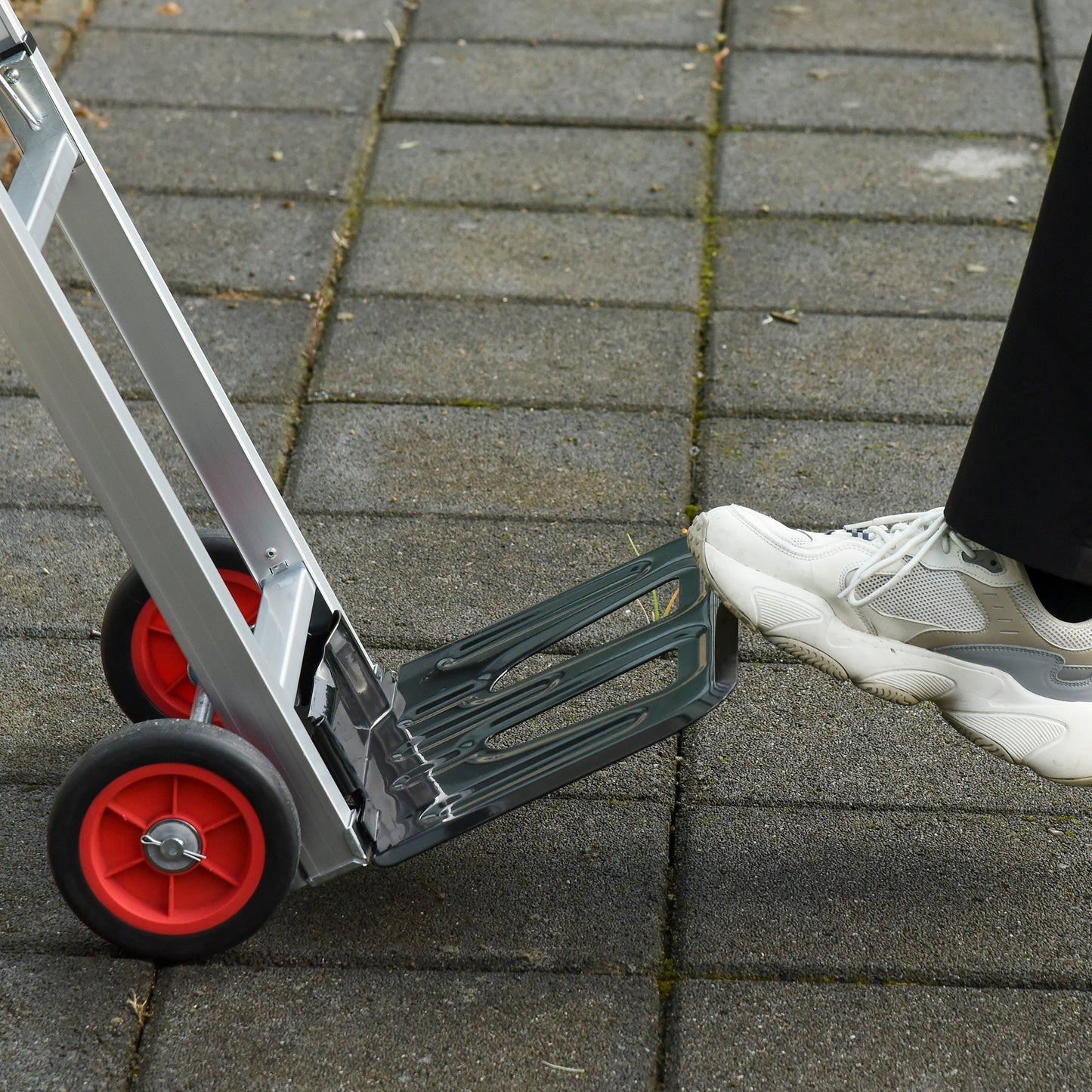 DURHAND Folding Sack Truck with Telescoping Handles