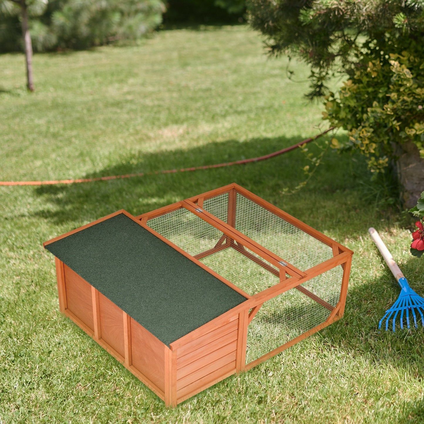 PawHut Rabbit Hutch Off-ground Small Animal Guinea Pig House 125.5 x 100 x 49cm